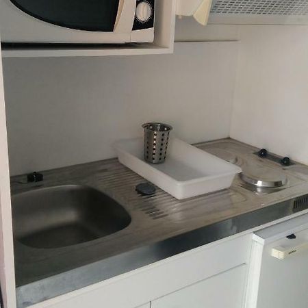 Grande Maison Sur 2000 M2 De Terrain Avec Un Studio Amenage Pour 2 Personnes2 Salies-de-Béarn Exterior foto